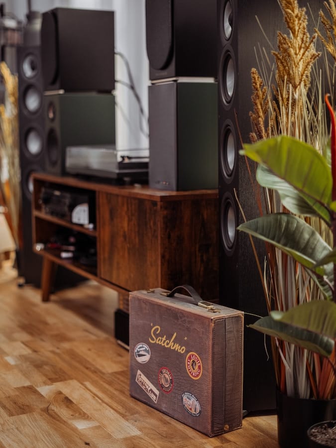 a view of of High-End Home Audio system