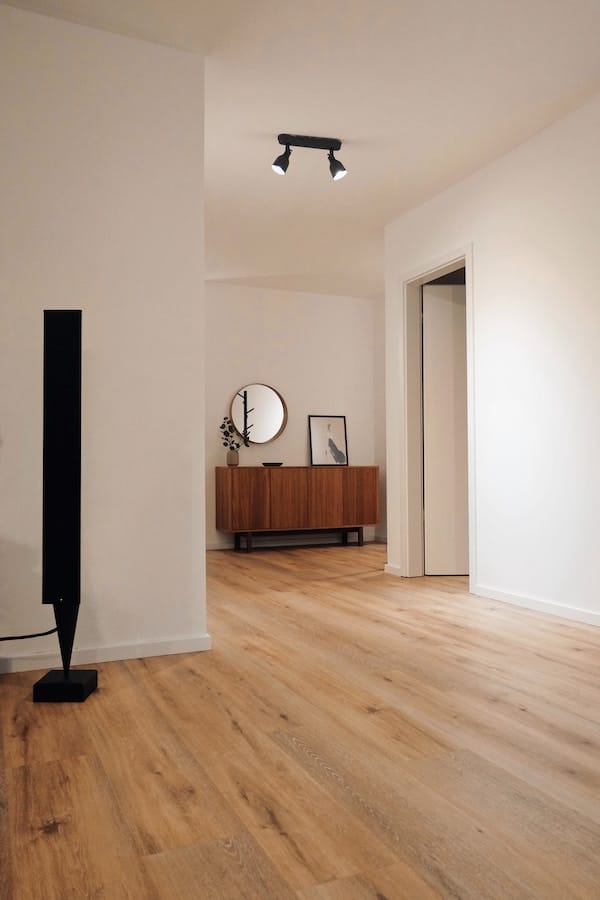a view of a room with furniture and a High-End Home Audio system